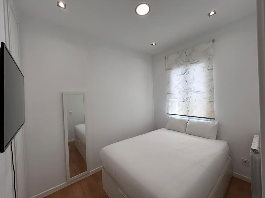 Flat In The Barrio De Las Delicias, Madrid Exteriör bild